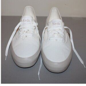 Keds Sneakers 7 Off White Canvas Flats Lace Tie Comfort Shoes Walking NWOB